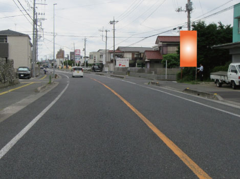 上尾市・旧中仙道富士見通り交差点手前