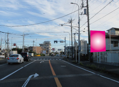 千葉県松戸市・ 古ヶ崎五差路交差点手前