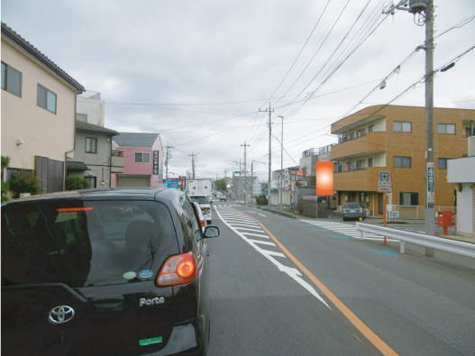 上尾市・県道５１号線西宮下交差点手前