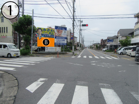 越谷市・せんげん台陸橋通り