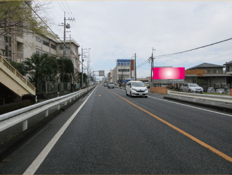 川越市・県道15号線 泉小学校前 川越市・県道15号線 泉小学校前