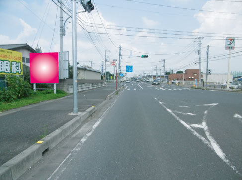 加須市・ 国道152号線・南篠崎交差点手前 加須市・ 国道152号線・南篠崎交差点手前