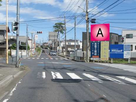 岩槻区・御成街道東岩槻工業団地入口交差点